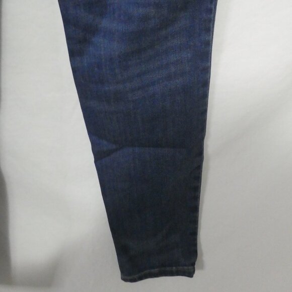 GARAGE - High Rise | size 7 | Classic Blue Jeans with Faded Design - Picture 16 of 16